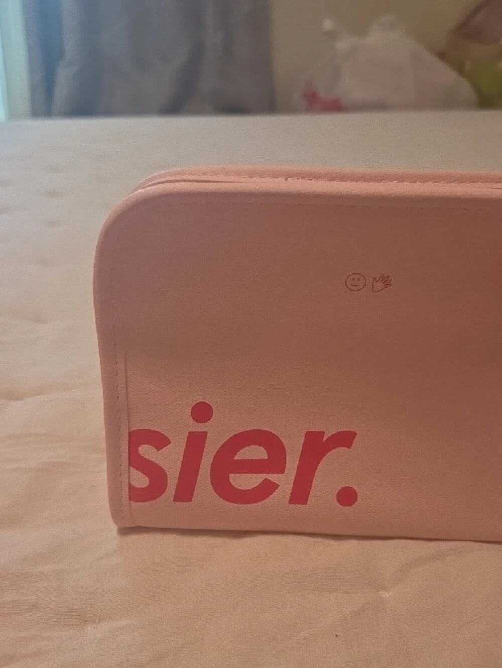 Cosmetic Bag Set Benefit, Glossier, Kylie Cosmetics